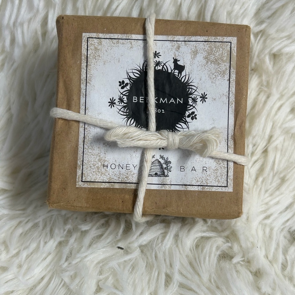Beekman 1802 Honey Bar Soap - Brown and White